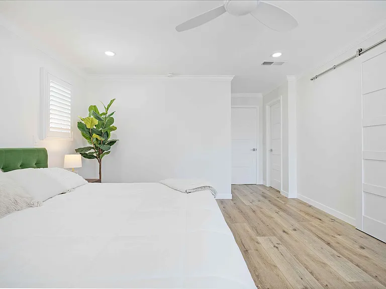 276 J Ave — Photo 35