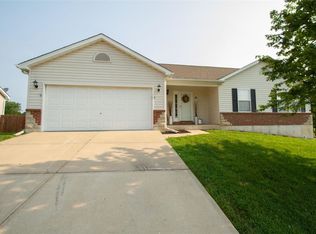 81 Saint Francis Dr, Troy, MO 63379