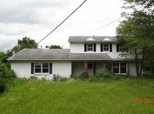 27184 N Mack Rd, Wauconda, IL 60084