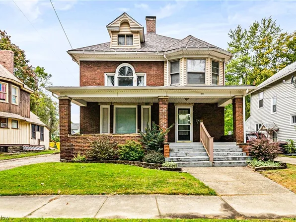 405 Harbor St, Conneaut, OH 44030