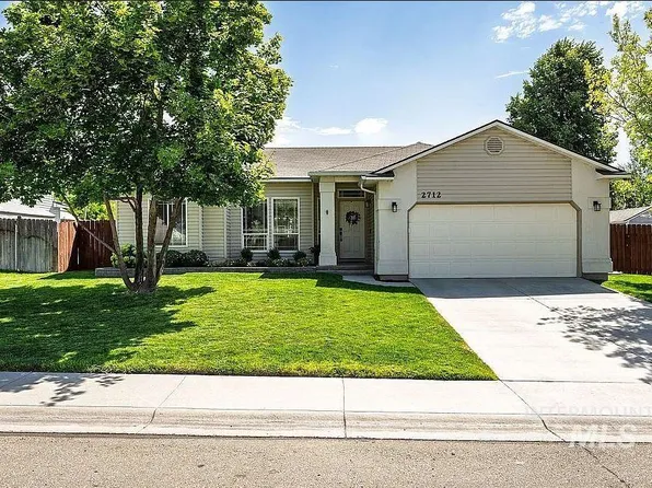 2712 S Royal Meadows Dr, Nampa, ID 83686