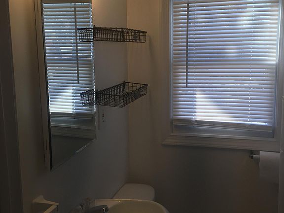 5th image of 2454 2nd St #2