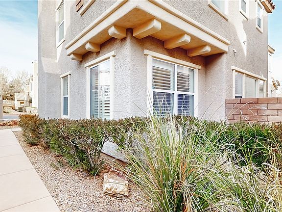 5th image of 1033 Railroad Flat Ct