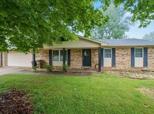 634 Woodbine Pl, Cape Girardeau, MO 63701