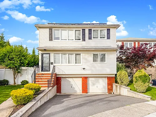 361 Patricia Ct #1 Photo 1