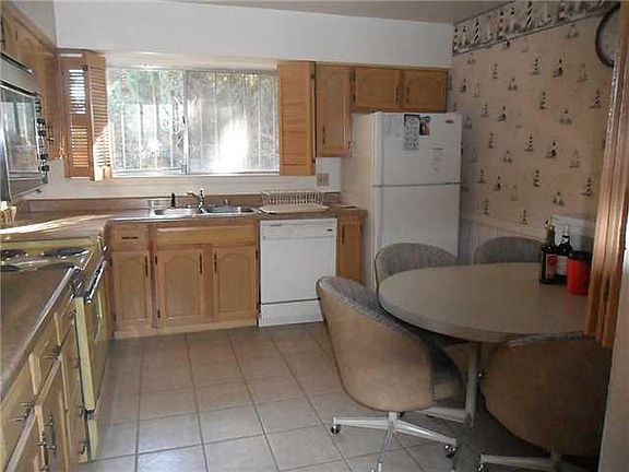 4th image of 1706 Pico Alto Dr