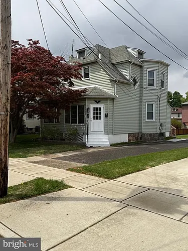 27 W Collingswood Ave Photo 1