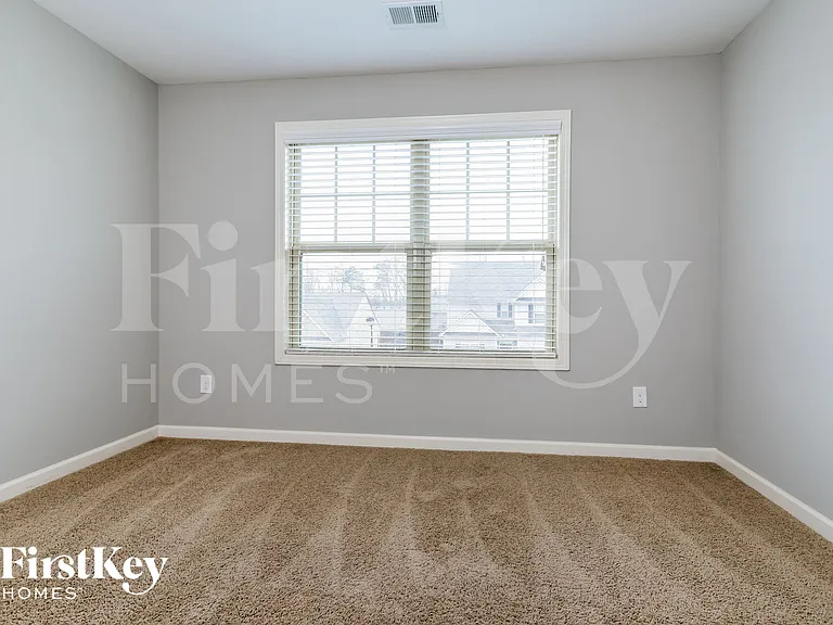 4218 Spruce Trl — Photo 12