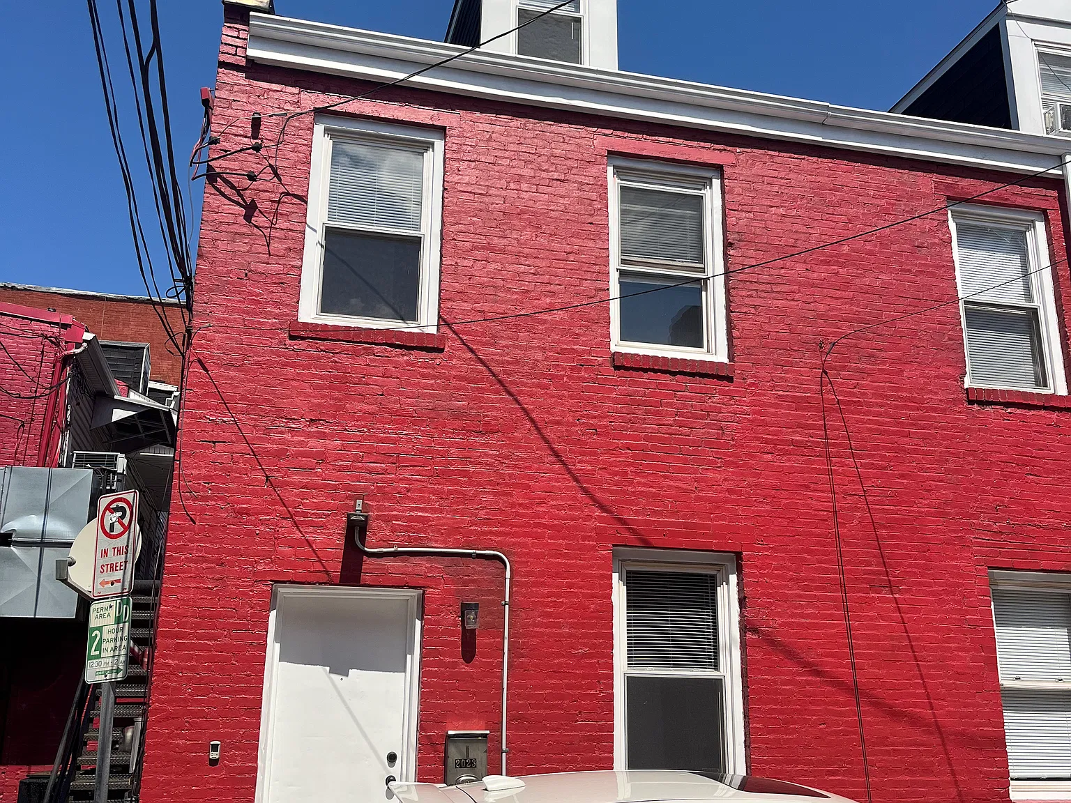 3 bed, 1275 sqft, $1,495 — Photo 1