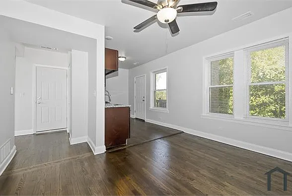7655 S Lowe Ave #1 — Photo 10