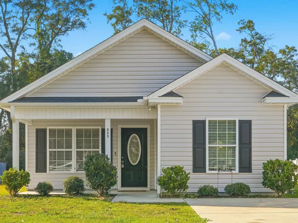945 9th Ave., Galivants Ferry, SC 29544
