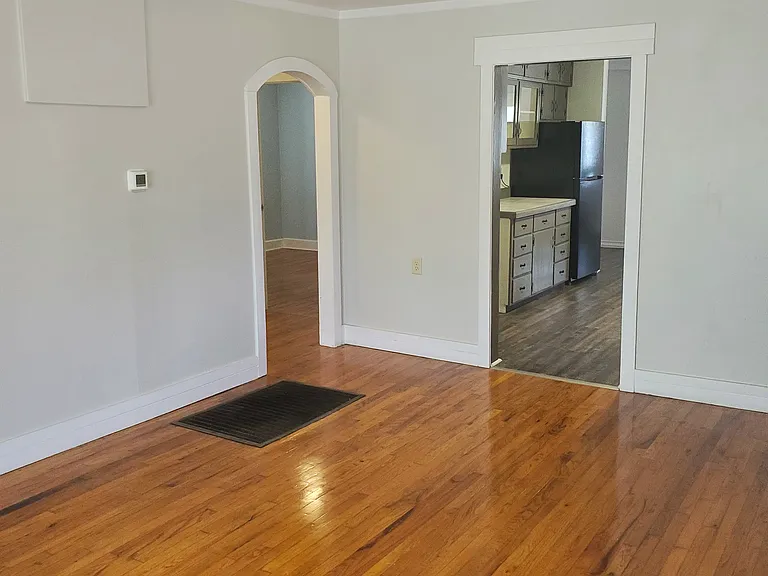 358 E Lincoln Rd — Photo 6