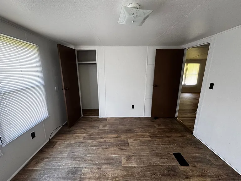 2603 Cleveland Ave — Photo 12