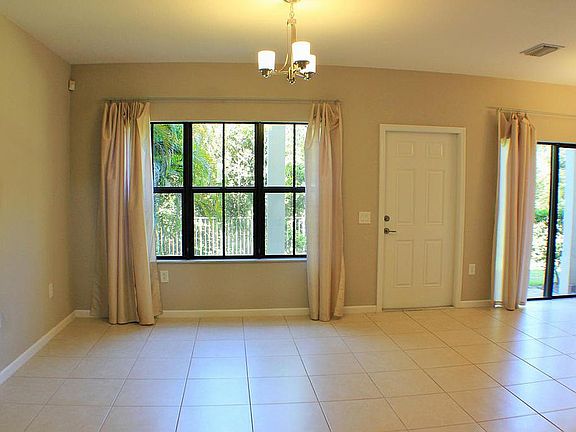 3rd image of 6138 Grand Cypress Cir E