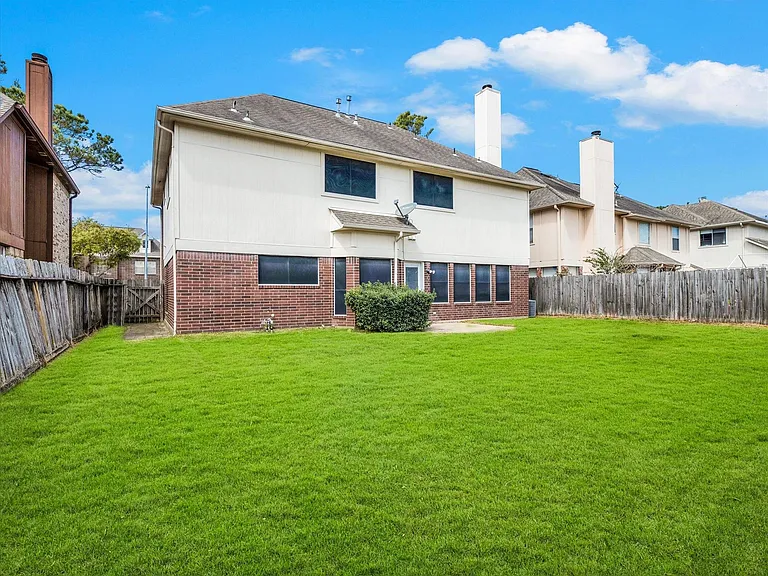 16423 Ash Point Ln — Photo 41