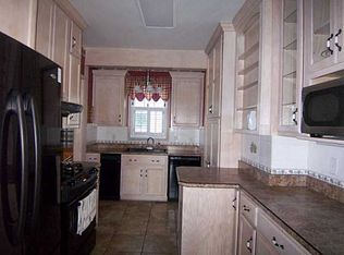 110 W College Ave, Woodville, OH 43469