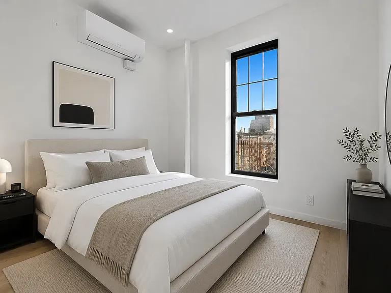 141 2nd Ave #19 — Photo 3