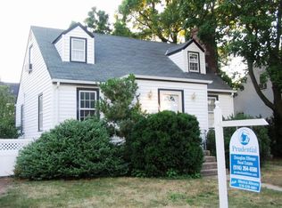 3174 Oceanside Rd, Oceanside, NY 11572