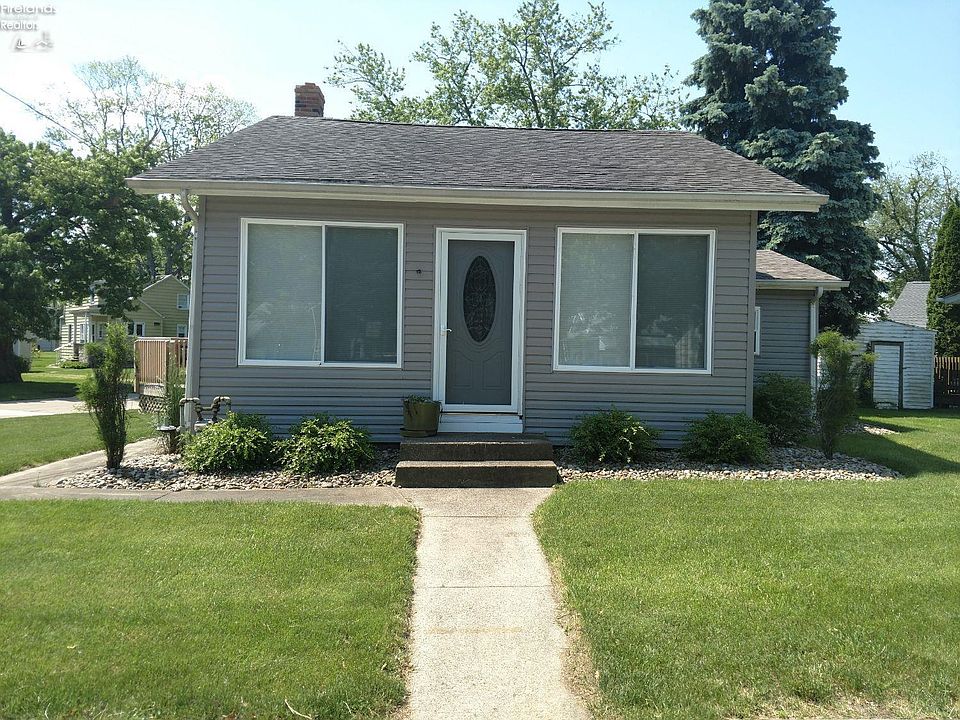 1st image of 2008 Lakewood Ave