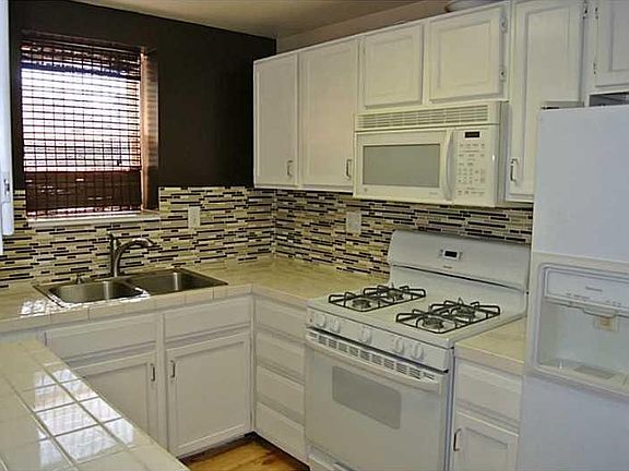 Open Kitchen