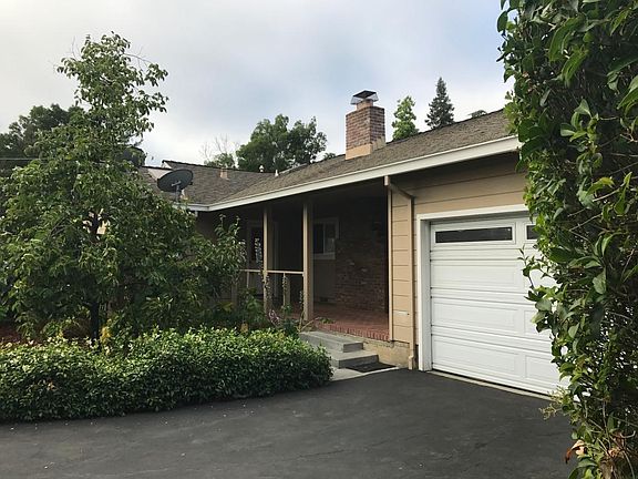 3rd image of 14595 Horseshoe Dr