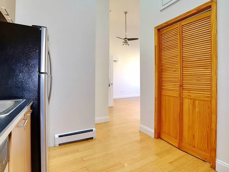 410 Central Ave #2D — Photo 11