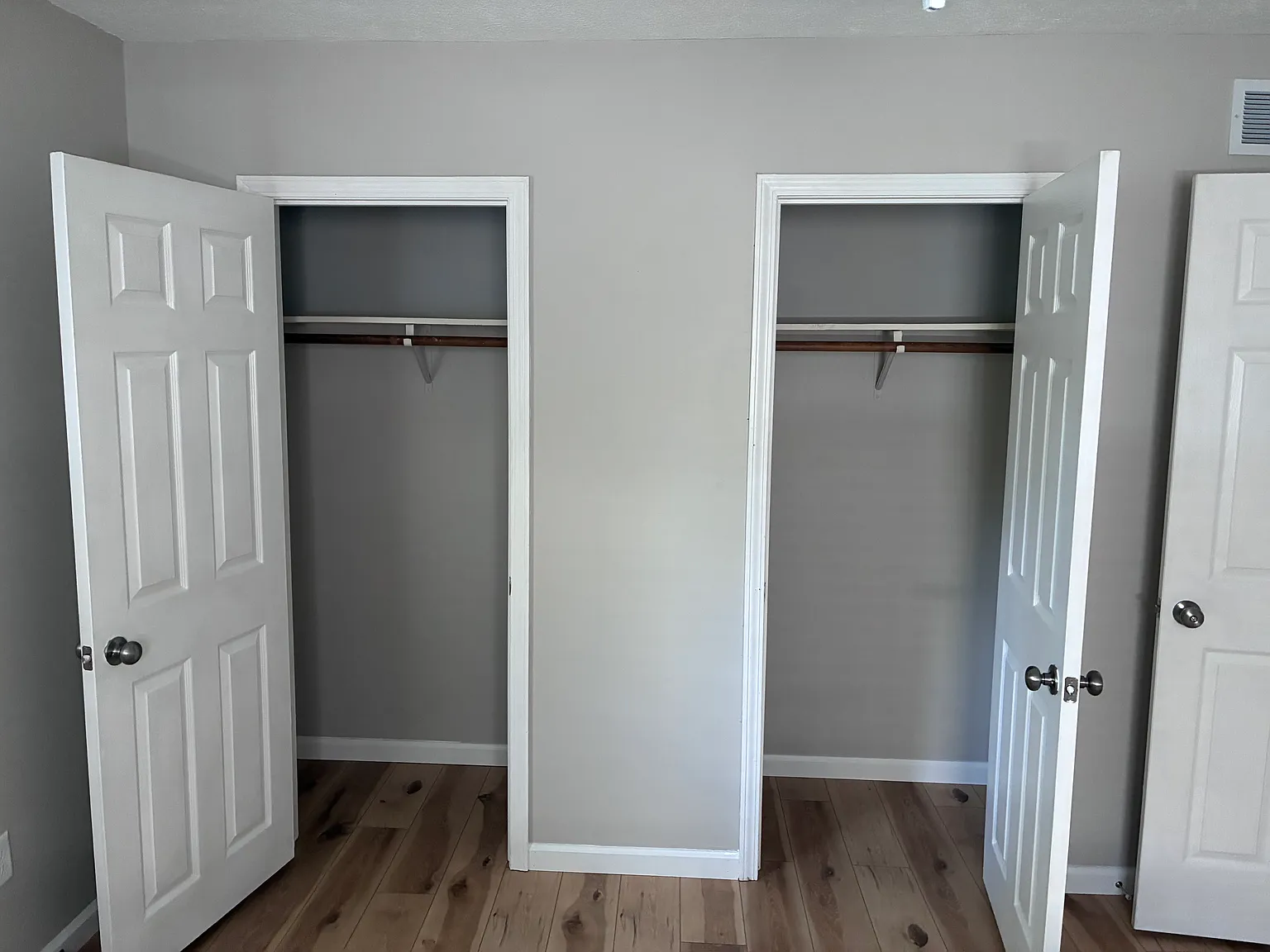 2 bed, $1,650 — Photo 2
