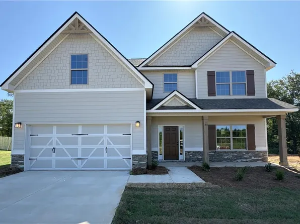 33 Sugar Maple Dr, Fort Mitchell, AL 36856
