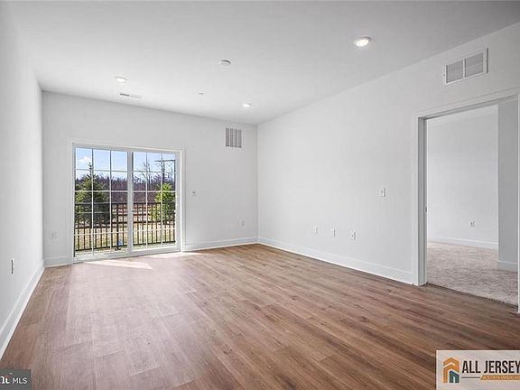 2nd image of 29101 Radford Ct