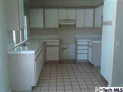 4th image of 4148 I St