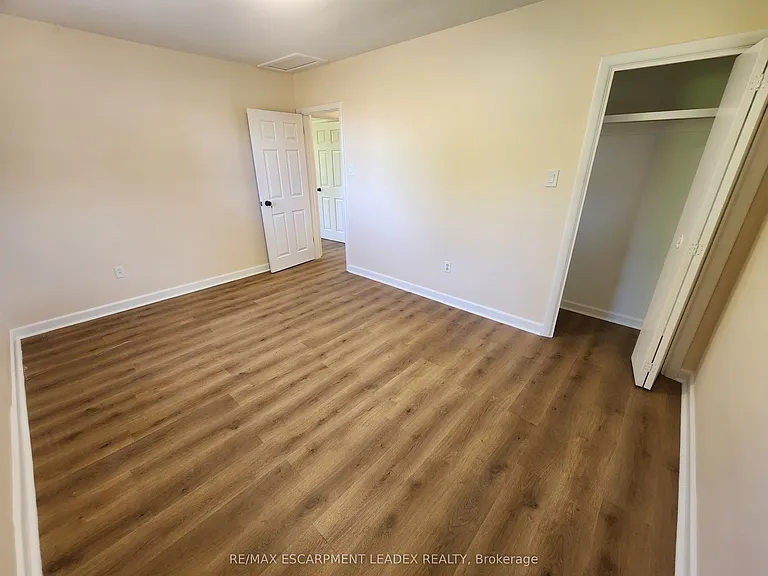 15 Saint Anns Ct — Photo 23