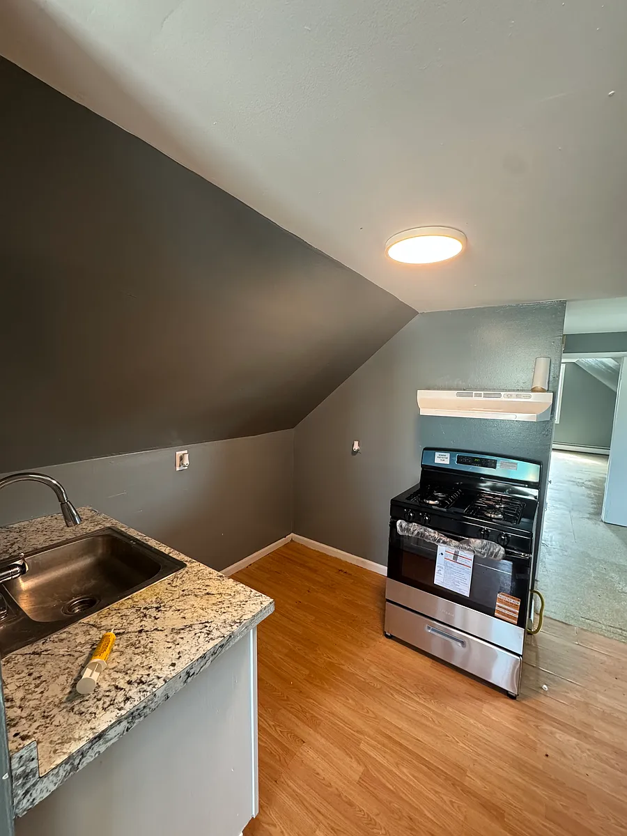 Building Photo - 177 Boston Ave #4
