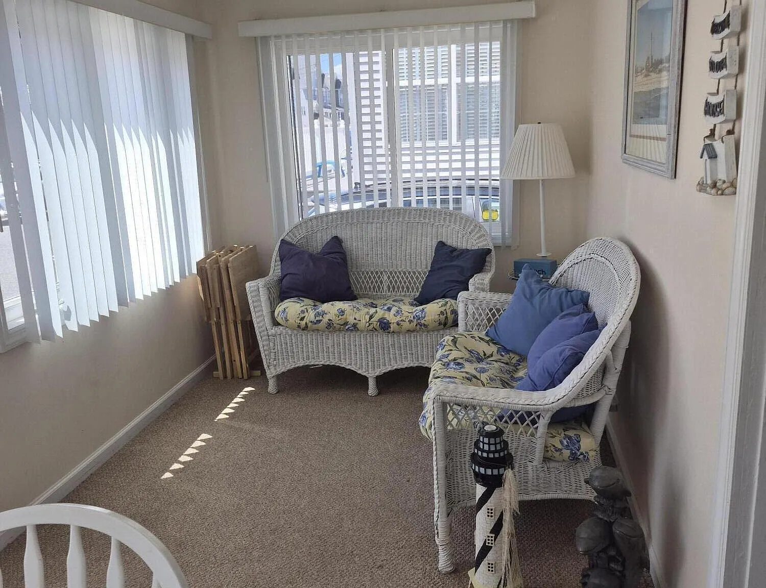 5 bed, 1760 sqft, $6,000 — Photo 1