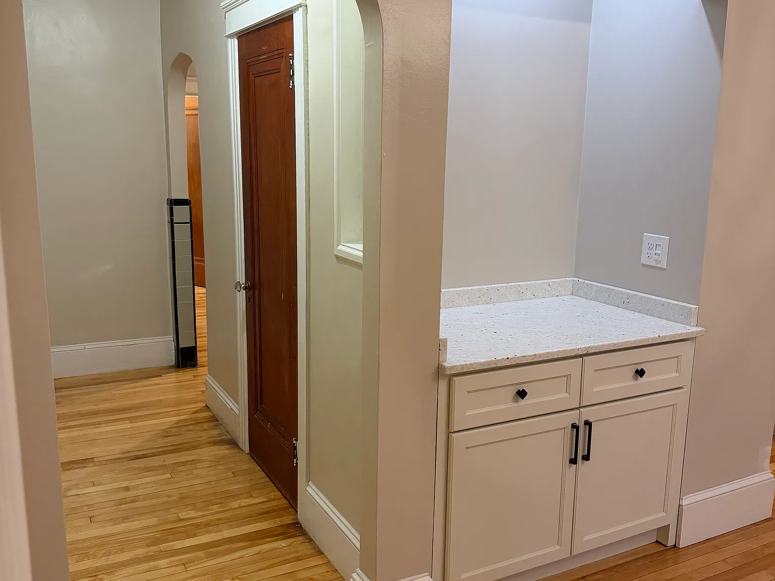 3 bed, 1600 sqft, $2,800 — Photo 3