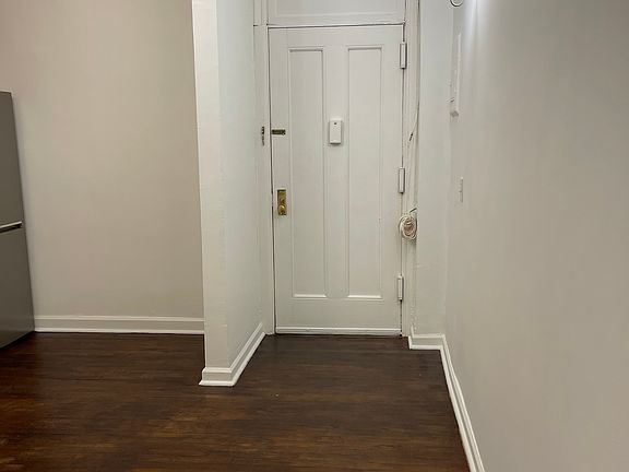 4th image of 170 W 74th St APT 205