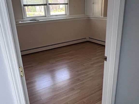 4th image of 14 Partridge Ln