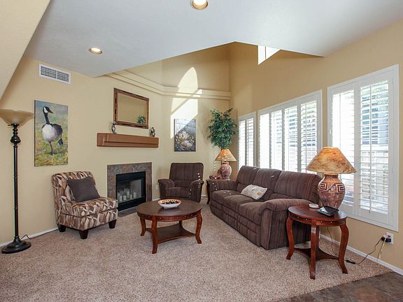 5th image of 4817 E Hazel Dr Unit 3