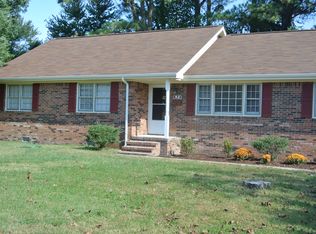 276 S Parliament Dr, Virginia Beach, VA 23462