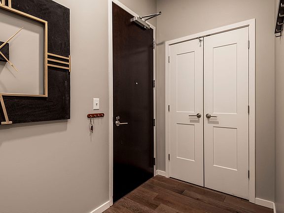 5th image of 333 W Depot Ave #217