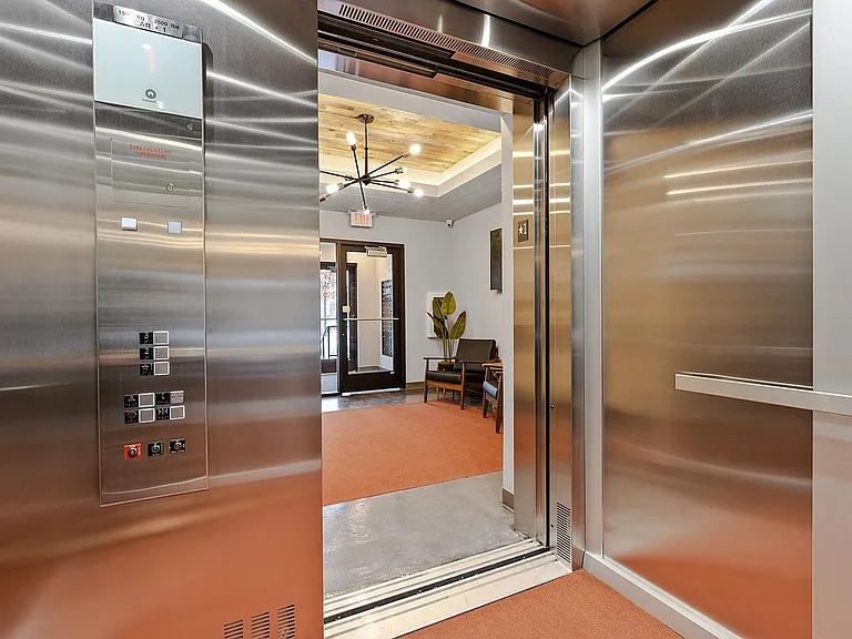 907 Winter St NE #201 — Photo 35