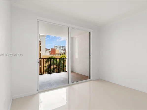 17100 N Bay Rd APT 1712, Sunny Isles Beach, FL 33160