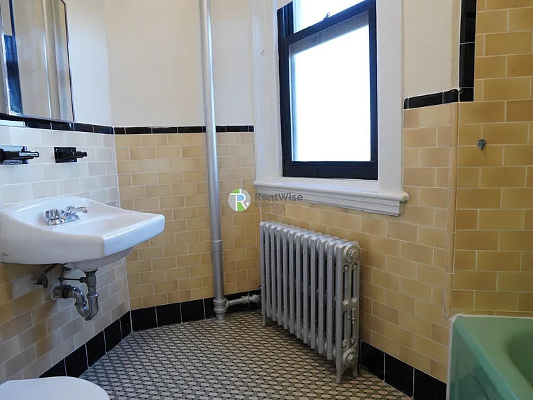 504 Beacon St #31U — Photo 15