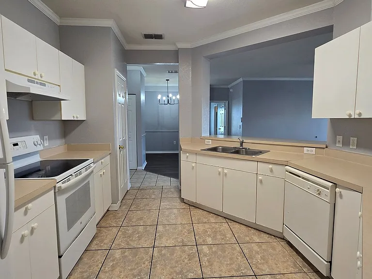 3701 Conroy Rd #1835 — Photo 11