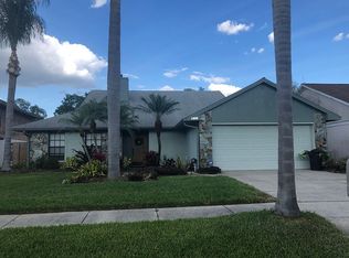 1408 Shell Flower Dr, Brandon, FL 33511