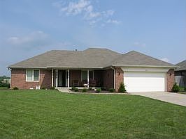 Home for Sale in Greenwood, Indiana $164,900