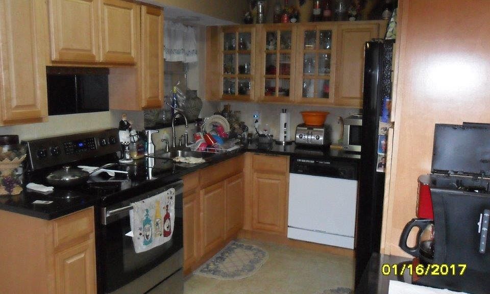 1st image of 15121 NW 29 Av Opa Locka Fl 33054
