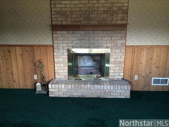 5th image of 4768 Karen Pl