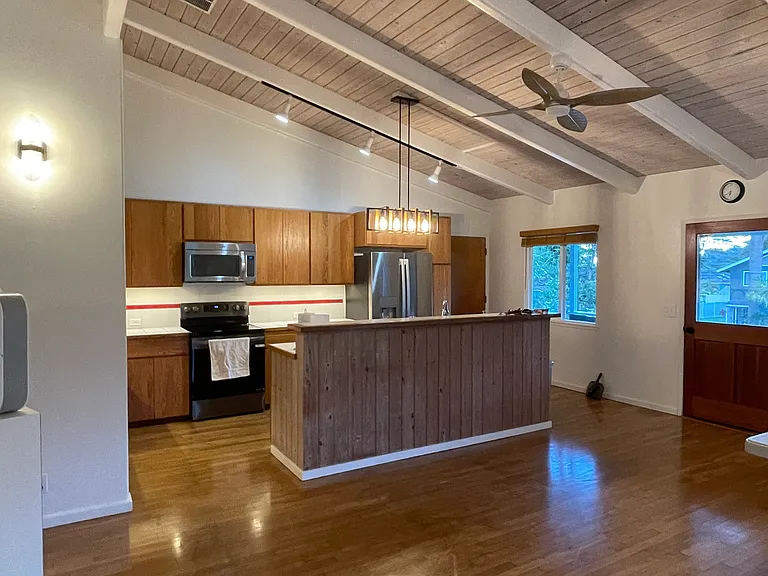 1301 Kamalu Rd #C — Photo 20