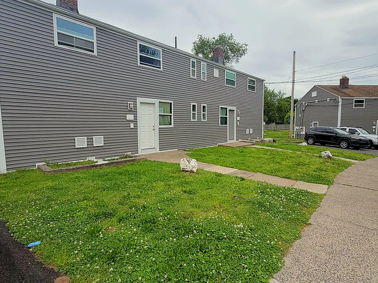 1 Convoy Dr #375 — Photo 14