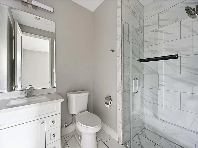 708 Schwartz St — Photo 20